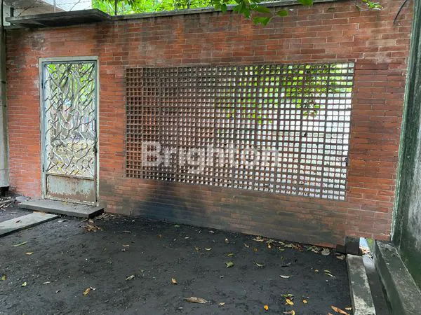 image FOR SALE RUMAH HITUNG TANAH DI JL. EMPU TANTULAR - KEMBANG KUNING, DIPONEGORO, SURABAYA PUSAT (2)