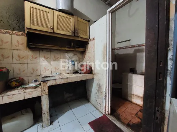 image DEKAT JALAN GAJAH RAYA, KOKOH LEBAR DI JOLOTUNDO (4)