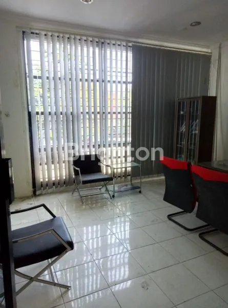 image GUDANG PLUS KANTOR DAN RUKO (5)