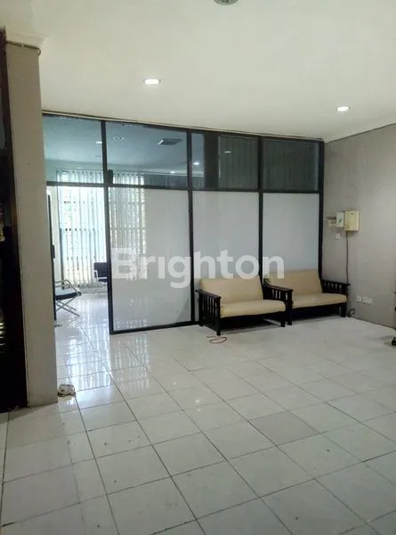 image GUDANG PLUS KANTOR DAN RUKO (2)