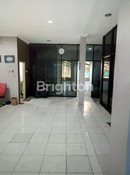 image GUDANG PLUS KANTOR DAN RUKO (3)