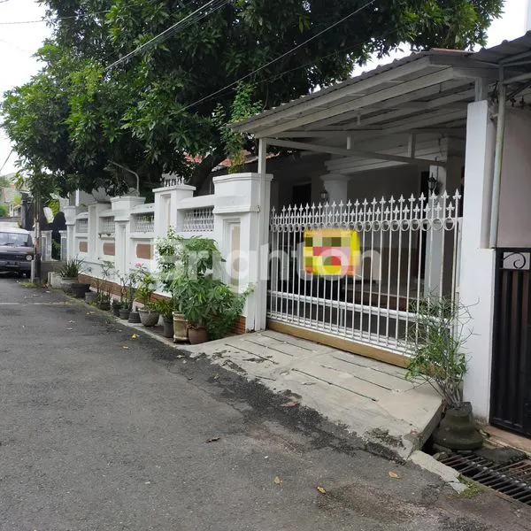 image RUMAH SIAP HUNI LOKASI STRATEGIS DI KRAKATAU SEMARANG TIMUR (1)