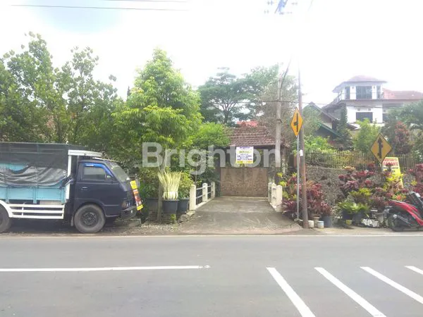 image RUMAH DI JALAN MAWAR HIJAU BATU (1)