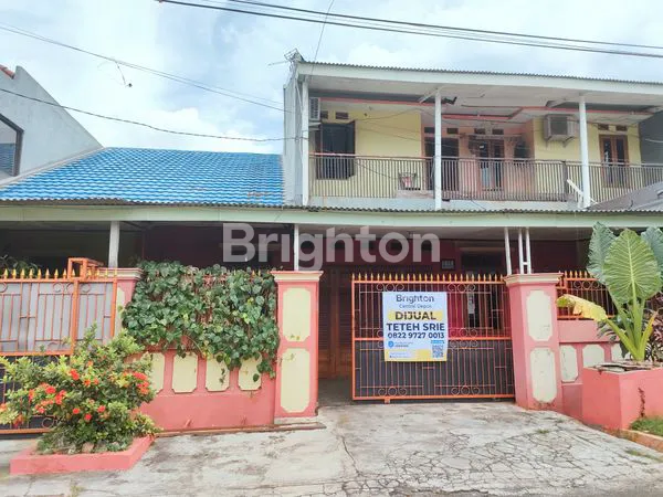 RUMAH YANG STRATEGIS DAN MEWAH