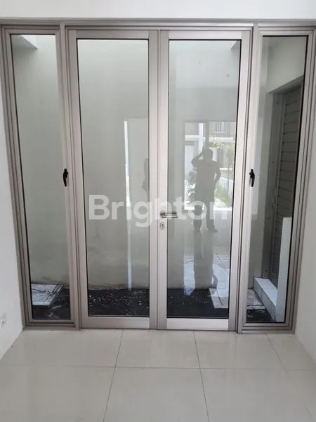 image RUMAH BARU GRESS KOSONGAN, 2 LANTAI, SURABAYA BARAT (3)