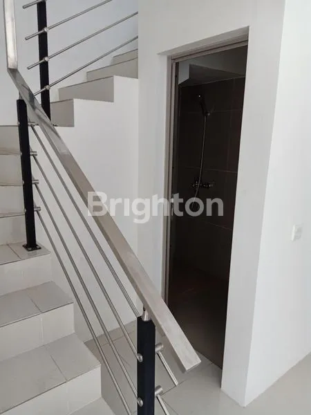 image RUMAH BARU GRESS KOSONGAN, 2 LANTAI, SURABAYA BARAT (6)