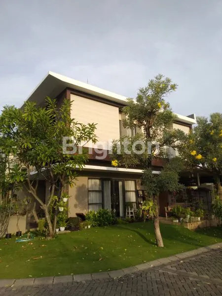 image RUMAH 2 LT DI DIAN ISTANA MOCCA VRBANA SURABAYA (1)