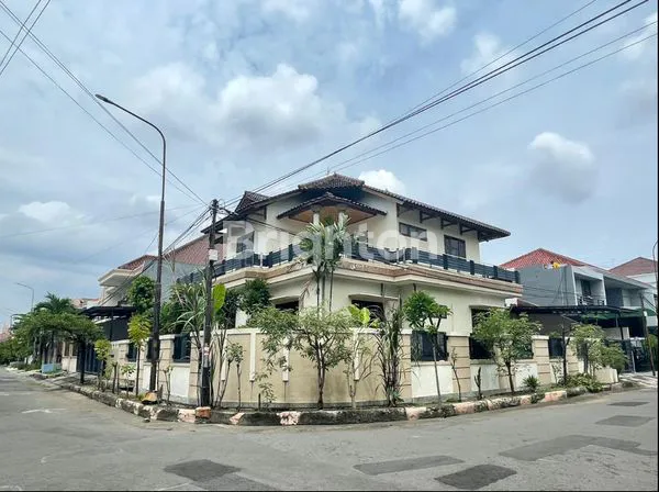 image RUMAH HOOK DHARMAHUSADA INDAH TENGAH HARGA HITUNG TANAH DEKAT KERTAJAYA, MULYOREJO (1)