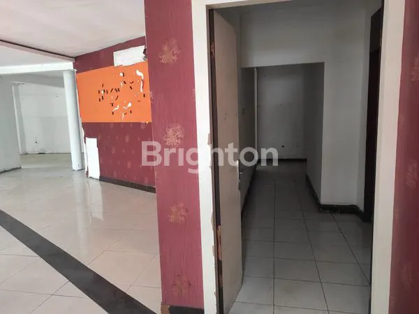 image AREA KOMERSIL PUSAT KOTA SURABAYA (EX.BROWNIES AMANDA) (3)