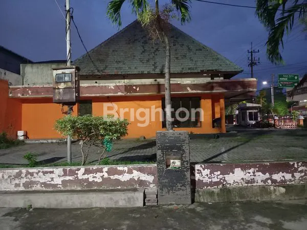 AREA KOMERSIL PUSAT KOTA SURABAYA (EX.BROWNIES AMANDA)