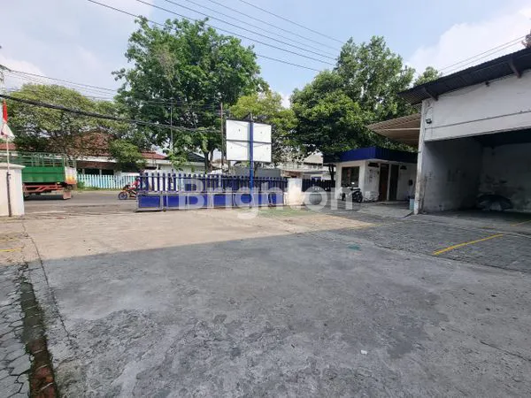 image GUDANG SANGAT LUAS RUNGKUT INDUSTRI (7)