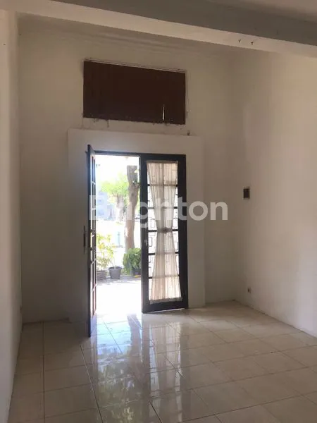 image RUMAH SIAP HUNI (6)