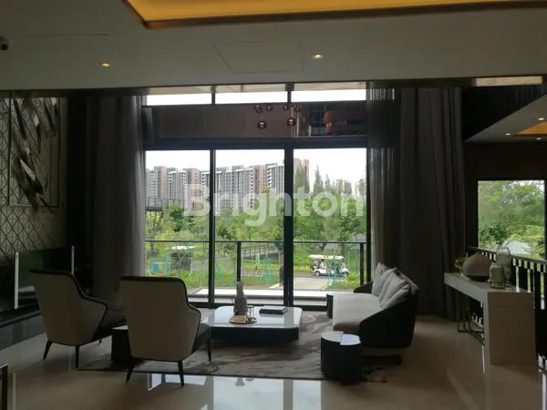 image RUMAH MEWAH 3 LANTAI SIAP HUNI LENGKAP DENGAN LIFT LAUREL NAVAPARK BSD TANGERANG (5)