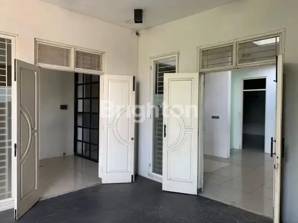 image RUMAH DI RUNGKUT ASRI (6)