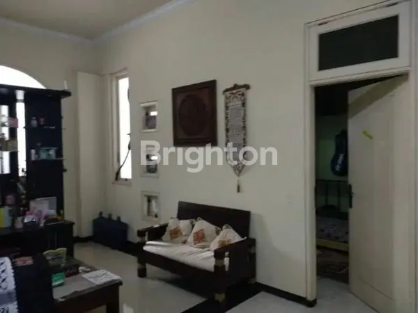 image RUMAH DI PALM SPRING REGENCY (7)