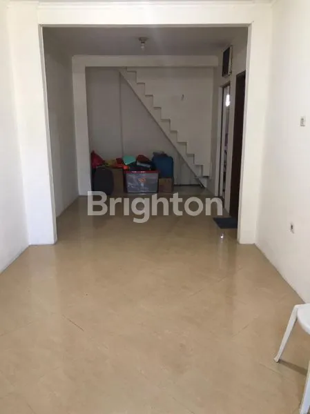 image HOUSE DARMO INDAH TIMUR (2)