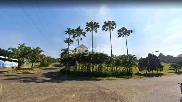 TANAH HOOK DI VILLA PUNCAK TIDAR