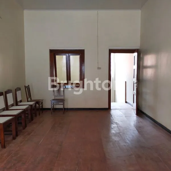 image RUMAH BISA UNTUK USAHA SIAP PAKAI DI SEMARANG TENGAH (8)