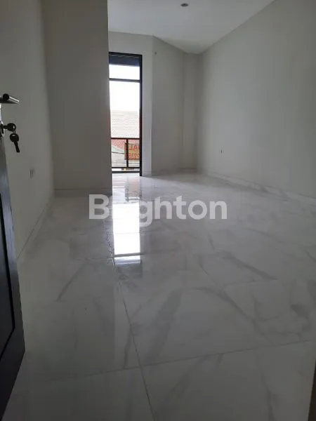 image RUMAH BARU LEBAK ARUM DEKAT RAYA KENJERAN SIAP HUNI MINIMALIS (2)