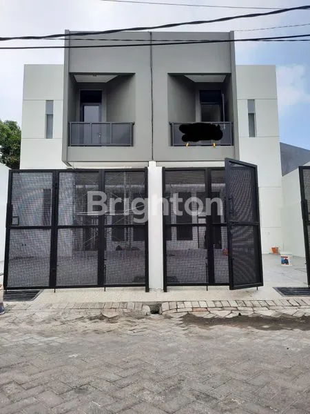 image RUMAH BARU LEBAK ARUM DEKAT RAYA KENJERAN SIAP HUNI MINIMALIS (1)