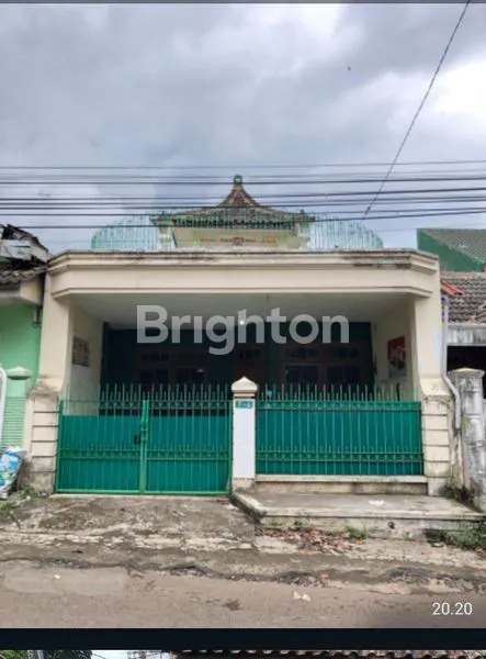 image RUMAH YANG SANGAT NYAMAN, DAN LETAKNYA BERADA PAS  DI TENGAH KOTA MALANG (1)