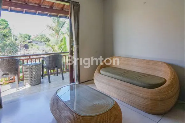 image VILLA TERAWAT ADA KOLAM RENANG PRIBADI DI BADUNG BALI (11)