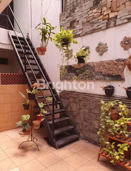 image MANYAR KERTAADI (7)