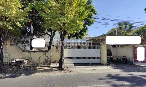 RUMAH USAHA EX KOST LOKASI SURABAYA PUSAT !!
