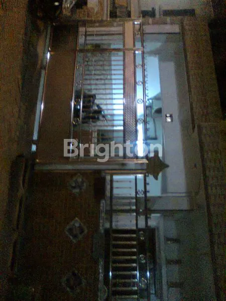 image RUMAH 2 LANTAI (1)