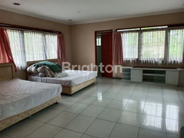 image RUMAH MEGAH JALAN UTAMA / KOMERSIAL (3)