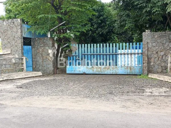 image EX PABRIK OBAT2 PERTANIAN (1)