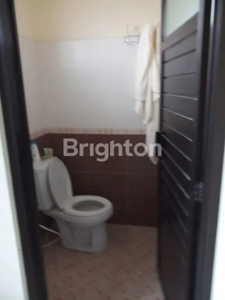 image RUMAH SULTAN LINGKUNGAN PERUMAHAN (5)