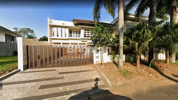 image RUMAH RAYA TELAGA GOLF ARAYA (1)