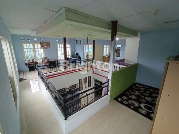 image RUMAH TERAWAT DUA LANTAI (5)