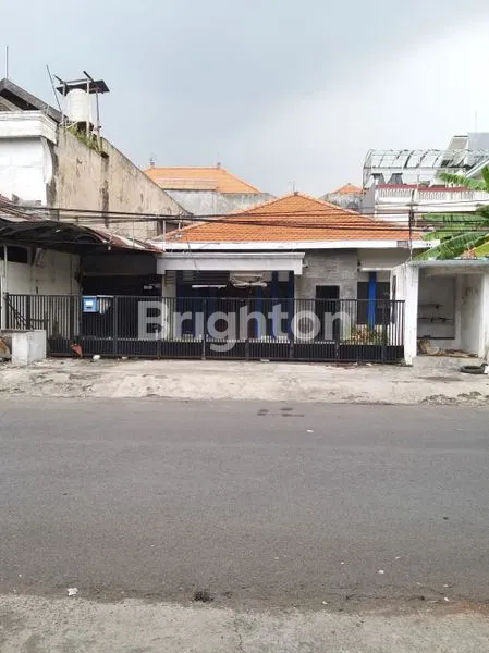 HOUSE BRATANG BINANGUN