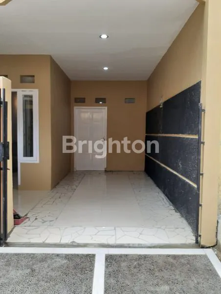 image RUMAH 2 LANTAI DI GEMPOL SARI - BANDUNG (4)