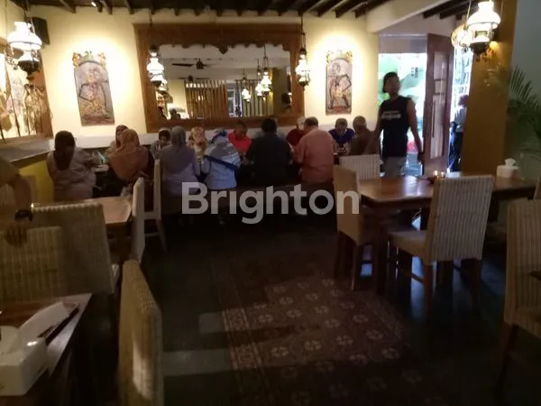 image TEMPAT USAHA DI LOKASI STRATEGIS (4)