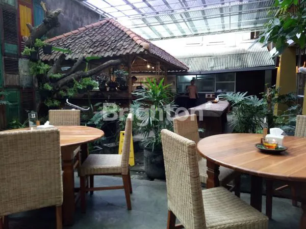 image TEMPAT USAHA DI LOKASI STRATEGIS (1)