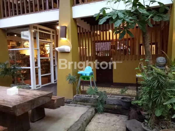 image TEMPAT USAHA DI LOKASI STRATEGIS (7)