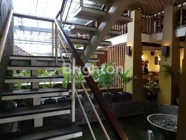 image TEMPAT USAHA DI LOKASI STRATEGIS (5)