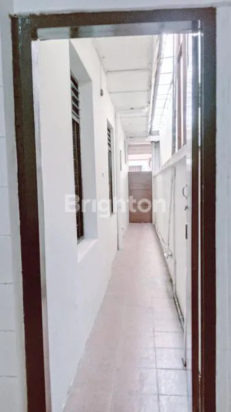 image NIAS RUMAH 1,5 LT BARU RENOV SIAP HUNI SEMARANG TIMUR (4)