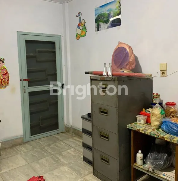 image STRATEGIS DI PUSAT BISNIS JLN. S. PARMAN   (6)