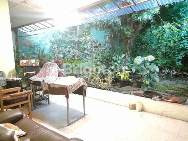 image RUMAH DI MAINROAD JALAN ANDIR BANDUNG (5)