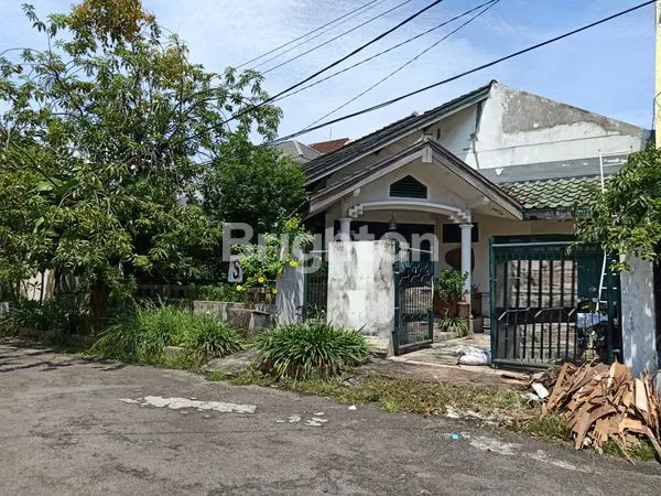 image BANGUNAN HITUNG TANAH DEKAT MERR DAN KALIRUNGKUT (1)