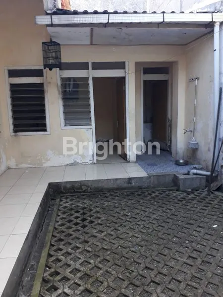 image HUNIAN DEKAT KAMPUS PETRA BEBAS BANJIR (4)