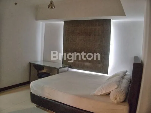 image APARTEMEN WATERPLACE VIEW POOL & CITY VIEW (1)