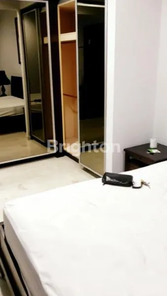 image APARTEMENT  DENGAN 3 BR DI ESSENCE DARMAWANGSA, JAKARTA SELATAN (2)