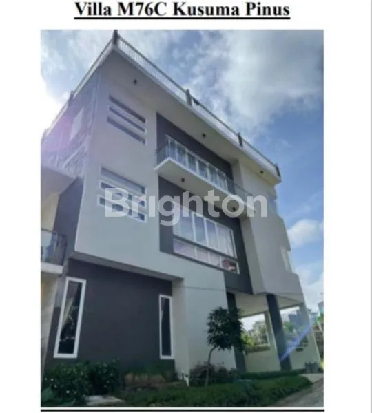 image VILLA KUSUMA PINUS PLUS KOLAM RENANG KOTA BATU (1)