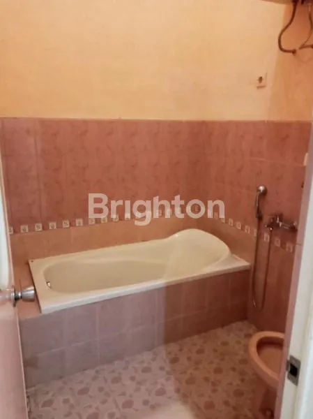 image RUMAH SIAP HUNI KEPANJEN MALANG (6)