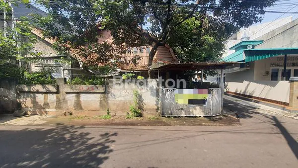 image RUMAH HITUNG TANAH BEBAS BANJIR DI TANJUNG DUREN JAKARTA BARAT (3)